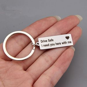 Zwd33 Thời Trang Keyring Quà Tặng Khắc Ổ Đĩa An Toàn Tôi Cần Bạn Ở Đây Với Tôi Keychain Cặp Vợ Chồng Bạn Trai Bạn Gái Đồ Trang Sức Móc Chìa Khóa - Product Image 6