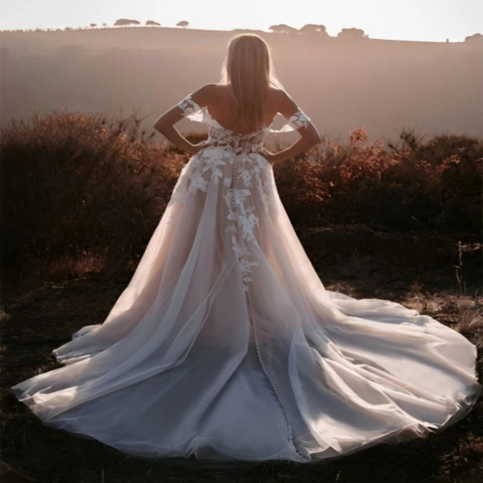 Wholesale Allure Bridal Gowns Customizable & Beaded Design | Alibaba.com