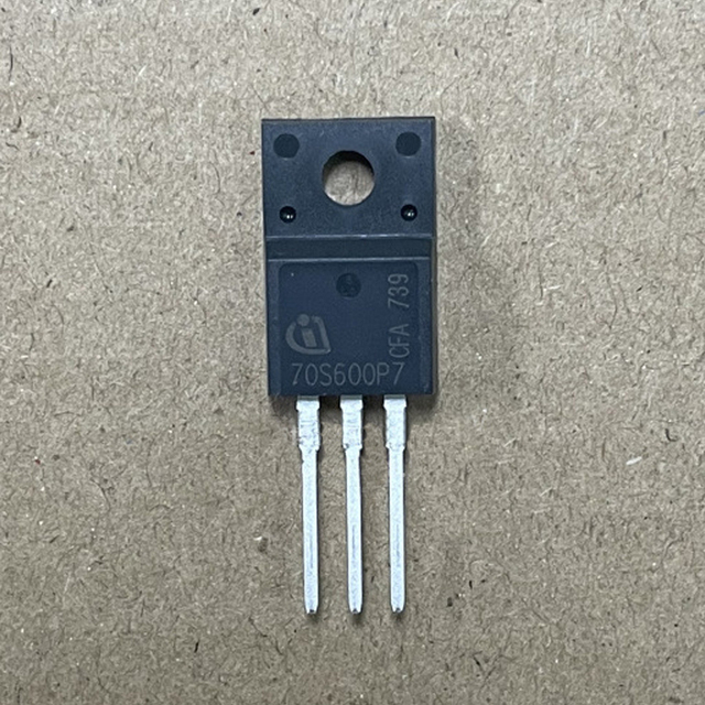 Original IPA70R600P7S 70S600P7 TO-220F 700V 5A DIP Field Effect Transistor MOS