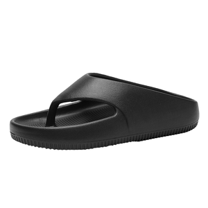 รองเท้าแตะผู้ชาย GreatSlides กันลื่น ใส่ได้ทุกฤดู คุณภาพสูง สวมใส่สบาย น้ำหนักเบา วัสดุ PVC ด้านบนนุ่ม พื้น EVA แฟชั่น - Product Image 4