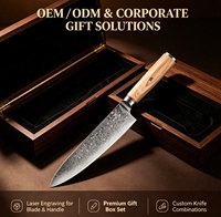 Damascus keukenmes met decoratieve rivet & houten handvat Gyuto mes voor thuis koken van gastronomische gerechten