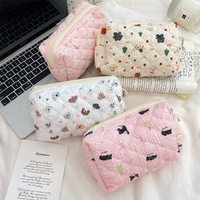 Sac à cosmétiques matelassé frais, motif anime, grande capacité, fermeture éclair mignonne, trousse à crayons en polyester