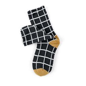 Chaussettes de mode personnalisées pour femmes, en soie brillante, avec motif en relief 3D, mi-mollet, à carreaux rétro - Product Image 3