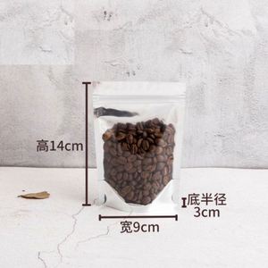 Sachets refermables transparents en or et argent avec impression en gravure pour emballage alimentaire et de snacks, épaisseur 100 microns, fabriqués aux États-Unis - Product Image 4