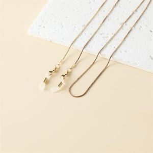 โซ่แว่นตาโลหะแบบโซ่ลายงู 2.0 สำหรับผู้หญิงใส่ได้ทุกวัน - Product Image 3