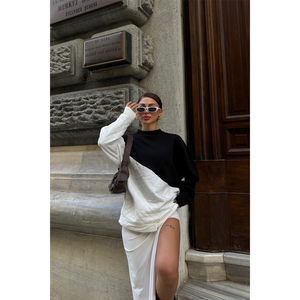 Sweat-shirt et sweat à capuche noirs pour femmes, de qualité supérieure, confortables et élégants - Product Image 5