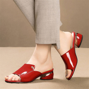 Chaussures d'été chics antidérapantes à talon épais et bout ouvert pour femme, design polyvalent, confortables pour l'extérieur - Product Image 2