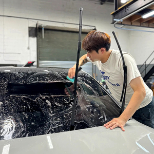 ฟิล์มกันรอยกระจกรถยนต์ TPU <span class=keywords><strong>Shield</strong></span>/windshield protection <span class=keywords><strong>Film</strong></span> ขนาด 1.52*30 เมตร ฟิล์มกันรอยกระจกรถยนต์แบบ Armor <span class=keywords><strong>Shield</strong></span> สำหรับรถยนต์ จำนวน 6.5 ล้านชิ้น - Product Image 4
