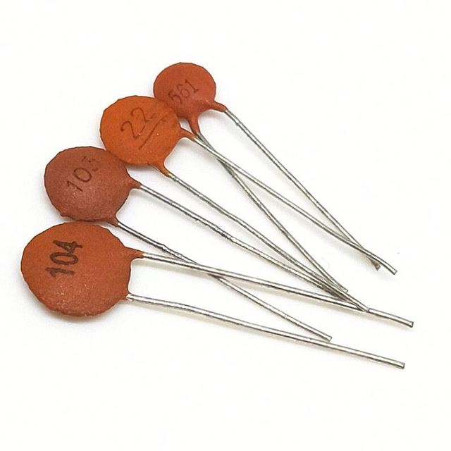 100pcs 100V Ceramic Capacitor 10P 104P 103P 102P 22P 560P 10P 0.1UF Ceramic Capacitor