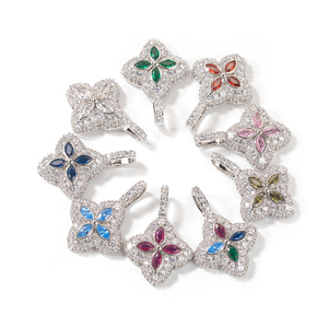 All'ingrosso <span class=keywords><strong>collana</strong></span> con ciondolo a forma di <span class=keywords><strong>quadrifoglio</strong></span> colorato zircone con ciondolo a quattro foglie gioiello placcato in oro 18k - Product Image 2