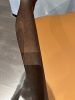 Maison pour animaux de compagnie en bois moderne et minimaliste, écologique, pour chats et chiens de grande taille - Meuble durable en forme de trous de bois avec entrée ouverte