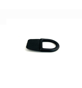 Hebilla clásica de plástico negro en forma de D de 25mm Diseño ovalado y cuadrado de espesor medio para cinturones elegantes - Product Image 2