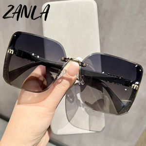 Nuovi Occhiali da Sole Senza Montatura Quadrati Lucidi 2024, Occhiali da Sole di Lusso con Lettera <span class=keywords><strong>M</strong></span> per Donne, Design Trendy di Marca - Product Image 3