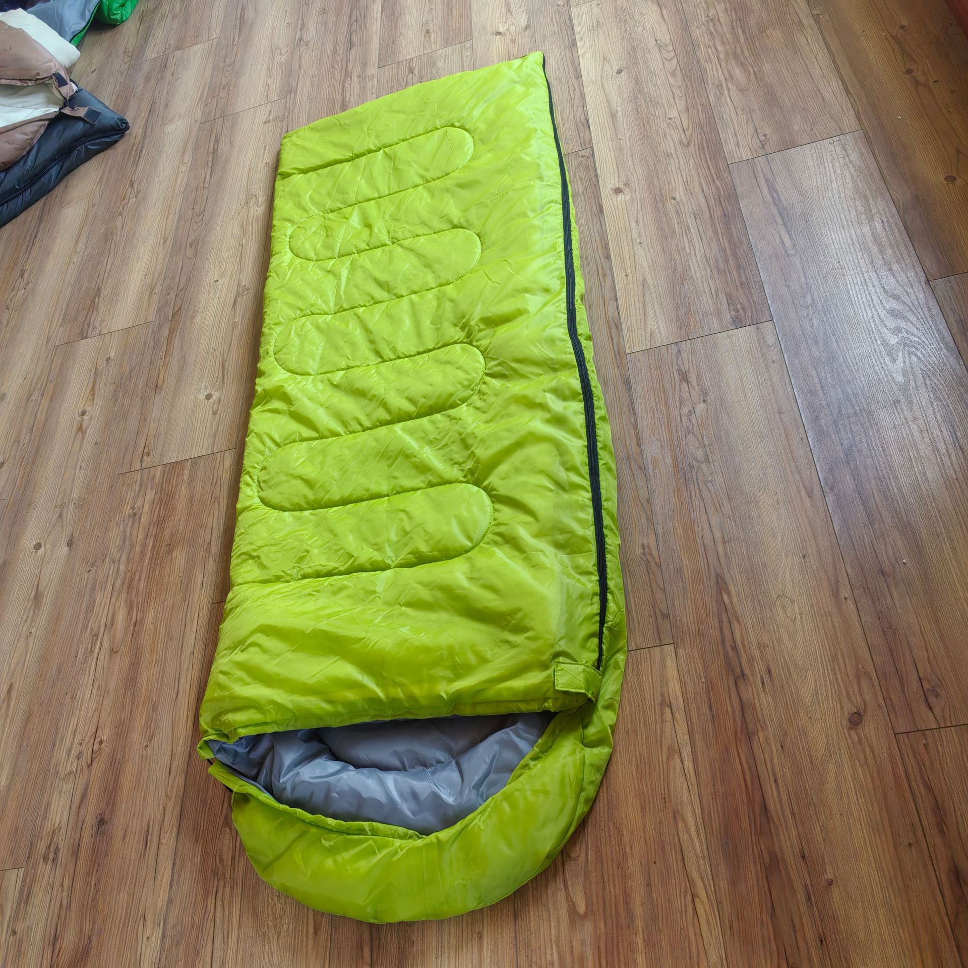 Fluorescent green