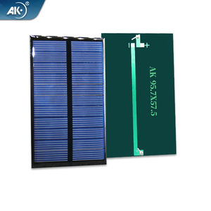 Originele Draagbare Epoxy-Verzegelde Zonnepaneel 95.7X57.5 Mm Voltage 5.5V 130ma - Product Image 1