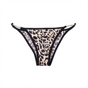 Perizoma a vita bassa con stampa leopardata in nylon ricamato traspirante, a spalline sottili, bestseller transfrontaliero europeo-americano da donna - Product Image 1
