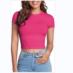 T-shirt sportiva <span class=keywords><strong>attillata</strong></span> a maniche corte <span class=keywords><strong>nera</strong></span> a girocollo in tinta unita sublimata Top raccolto all'ingrosso di alta qualità - Product Image 6