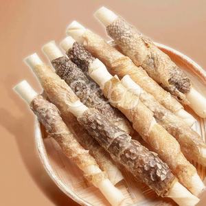 Fábrica OEM de golosinas para mascotas, venta al por mayor, deliciosa naturaleza, salmón <span class=keywords><strong>salvaje</strong></span>, piel de pez Omega3, golosinas para <span class=keywords><strong>perros</strong></span>, <span class=keywords><strong>comida</strong></span> seca para masticar <span class=keywords><strong>perros</strong></span> - Product Image 1