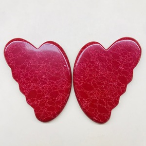 Outil de massage facial Gua Sha en pierre naturelle de turquoise rouge, jaspe rouge, ou jade rouge pour le visage - Product Image 4
