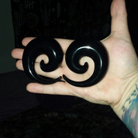 Lot de 30 dilatateurs d'oreilles en acrylique de tailles variées, tunneaux d'expansion, plugs coniques pour piercing, pour femmes, idéal pour mariage et fête