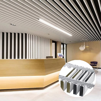 Plafond à déflecteur en aluminium Faux plafond ondulé Décoration intérieure Plafond suspendu