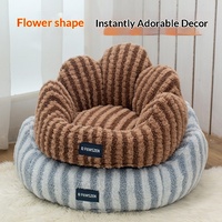 Nouvelle Arrivée - Lit pour Animaux de Compagnie Design Pétale, Épais et Chaud, Grande Taille, Maison pour Chien, Tapis d'Intérieur à Rayures Colorées