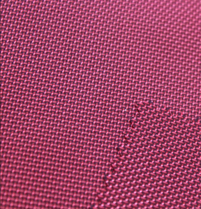 Tissu Oxford noir 600D 100% polyester avec revêtement PU pour chaussures, bottes et sacs, idéal pour l'ameublement et la confection de sacs et chaussures. - Product Image 3