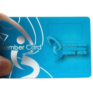 Tarjeta de Visita Personalizada CR80 de PVC Transparente con Impresión Offset Única - Product Image 4