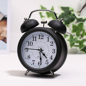 Dropshipping Shopify Alarma Fuerte para Personas con Sueño Profundo, Reloj Despertador de Doble Campana de 3'' con Retroiluminación para Dormitorio y Decoración del Hogar - Product Image 4