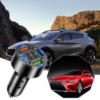 Voiture à affichage numérique avec chargeur de voiture 3USB Tête de téléphone rapide Charge mobile Adaptateur de téléphone PD Charge mobile de voiture