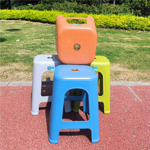 Tabourets en plastique 28x46 cm, meubles durables pour la maison et le salon, tabouret carré pour adulte, design moderne - Product Image 2