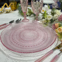 Assiettes de présentation rondes en verre rose cristal de 13 pouces, style vintage, à pois en relief, décoratives, pour mariages, hôtels et fêtes, vente en gros
