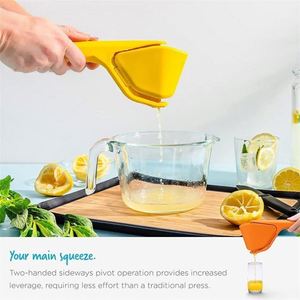 Easy Squeeze Manual Lemon Juicer PP Plastic Stainless Steel Blade Sustainable Convenient for Squeezing Fruit Hand Wash - Product Image 4