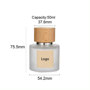 Petit flacon de parfum vide givré de 30 à 50 <span class=keywords><strong>ml</strong></span>, bouteille ronde de parfum d'huile avec bouchon en bois, <span class=keywords><strong>design</strong></span> personnalisé, vente en gros - Product Image 6