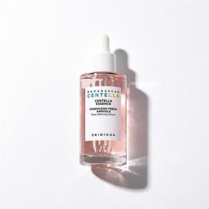 SKIN1004 เซนเทลล่า เอสเซนส์ พอร์เมไมซิ่ง เฟรช แอมพูล 100 มล. เซรั่มกระชับรูขุมขน - Product Image 1