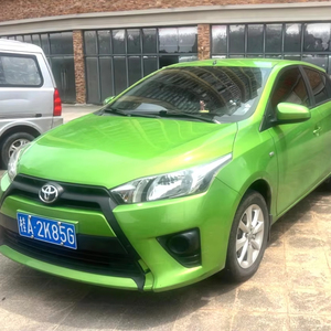 Auto Usata in Vendita: Toyota Yaris L, Modello 2014, Edizione 1.3E Charm, Cambio Automatico, Prima Immatricolazione Gennaio 2016 - Product Image 1