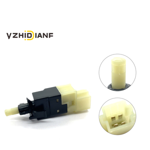 Interrupteur de feu stop 0015456709 A0015456709 pour <span class=keywords><strong>Mercedes</strong></span> Benz W211 <span class=keywords><strong>W219</strong></span> E320 - Product Image 2