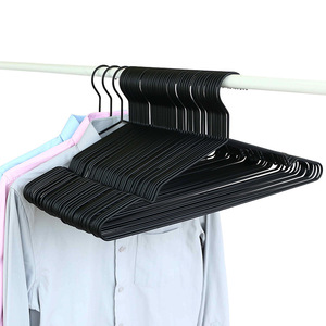Cintres en métal noir antidérapants pour vêtements de manteau en métal modernes vintage pour une organisation de garde-robe <span class=keywords><strong>pratique</strong></span> et élégante - Product Image 5