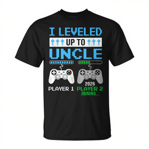 T-shirt de jeu vidéo « Leveled Up To Uncle 2026 » pour les futurs oncles - Product Image 2