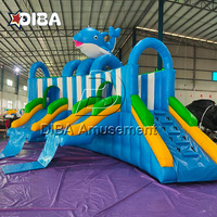 Château plein d'entrain combiné gonflable commercial pour enfants adultes avec toboggan aquatique