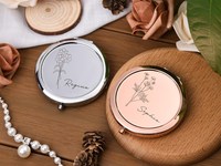 Cermin Saku Logam Logo Kustom Hadiah Promosi Cermin Mini Rias untuk Pengiring Pengantin Hadiah Tamu Pernikahan