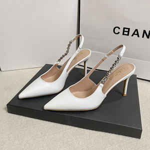 Nuevas Sandalias de Verano 2025 para Mujer, con Tacón de Aguja, Punta Cerrada, Adorno de Cadena y Pedrería, Versátiles y a la Moda - Product Image 2