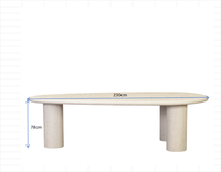 Table à manger ovale moderne aspect béton 2,3 m, plateau minimaliste en micro-ciment 60 mm d'épaisseur, mobilier E2 MDF, luxe appartement hôtel