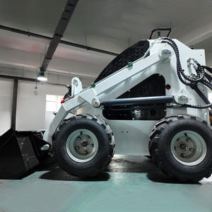 لودر انزلاقي التوجيه مع شحن مجاني، محرك ديزل قوي معتمد من الاتحاد الأوروبي ووكالة حماية البيئة الأمريكية، محرك كوبوتا، لودر بعجلات للبيع - Product Image 5