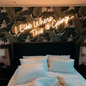 Enseignes néon LED modernes aux designs artistiques, enseignes néon en acrylique pour la décoration intérieure des entreprises, affichage mural vibrant, logo personnalisé - Product Image 1