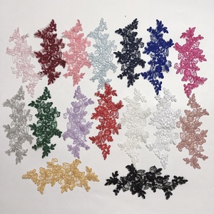 Delicado Aplique <span class=keywords><strong>de</strong></span> Encaje Europeo en Tul Color Champán, Varios Colores Disponibles para <span class=keywords><strong>Vestidos</strong></span> <span class=keywords><strong>de</strong></span> <span class=keywords><strong>Novia</strong></span> LT2359A - Product Image 4