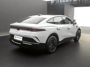 Nuevo Vehículo Eléctrico <span class=keywords><strong>UNI</strong></span> 07 Pure <span class=keywords><strong>SE</strong></span> EV 2026, Sedán Urbano Inteligente, Autonomía de 558 km - Product Image 1