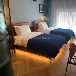 Ensemble complet de meubles de chambre d'hôtel abordables : lit double, king-size, cadre de lit avec tête de lit, coiffeuse, armoire, tables de chevet et table d'appoint - Product Image 2