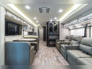 รถบ้านราคาประหยัดสำหรับครอบครัว ปี 2023 รุ่น ENTEGRA VISION XL 36C มาตรฐานไอเสียยูโร 5 รองรับ 4-6 คน สีขาว - Product Image 5