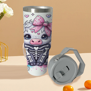 แก้ว<span class=keywords><strong>น</strong></span>้ำสแตนเลสข<span class=keywords><strong>น</strong></span>าด 30 ออ<span class=keywords><strong>น</strong></span>ซ์ ลายวัวไฮแล<span class=keywords><strong>น</strong></span>ด์<span class=keywords><strong>น</strong></span>่ารัก พร้อมหูจับโบว์สีชมพู แก้ว<span class=keywords><strong>น</strong></span>้ำแบบพกพา เป็นมิตรกับสิ่งแวดล้อม ทนทา<span class=keywords><strong>น</strong></span> สิ<span class=keywords><strong>น</strong></span>ค้าจากสหรัฐอเมริกา ดีไซ<span class=keywords><strong>น</strong></span>์เท่ - Product Image 5